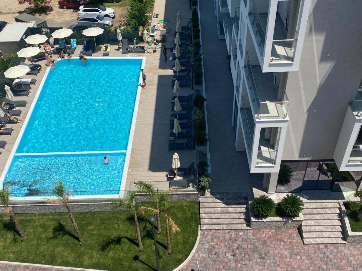 Domus Hotel & Apartments Шенджин Экстерьер фото