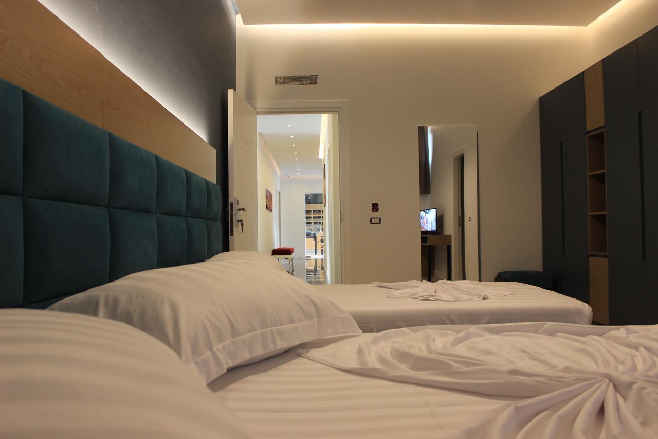 Domus Hotel & Apartments Шенджин Экстерьер фото