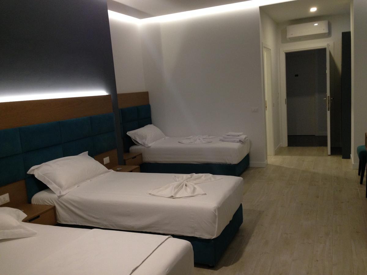 Domus Hotel & Apartments Шенджин Экстерьер фото