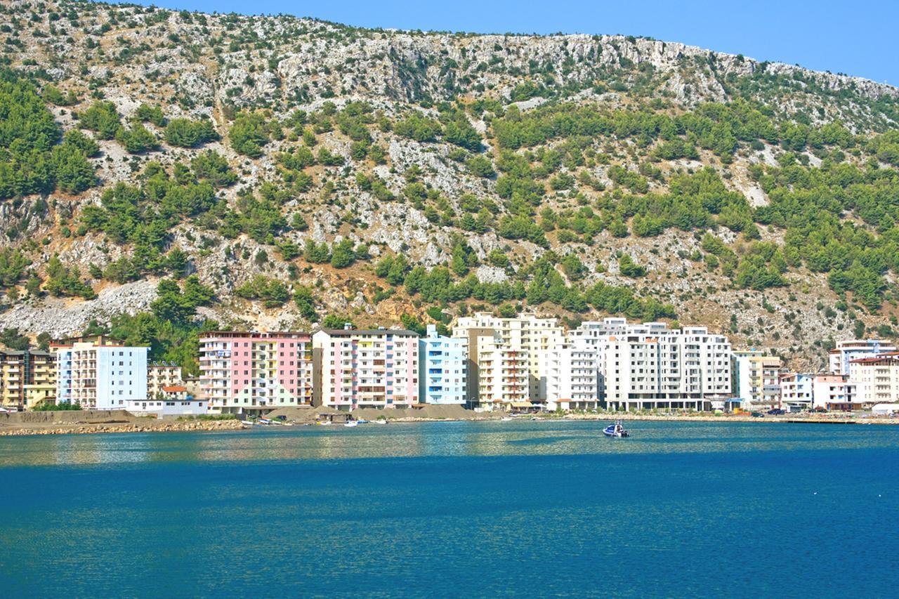 Domus Hotel & Apartments Шенджин Экстерьер фото